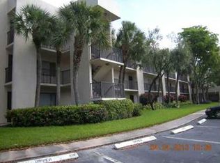 10836 W Clairmont Cir, Tamarac, FL 33321