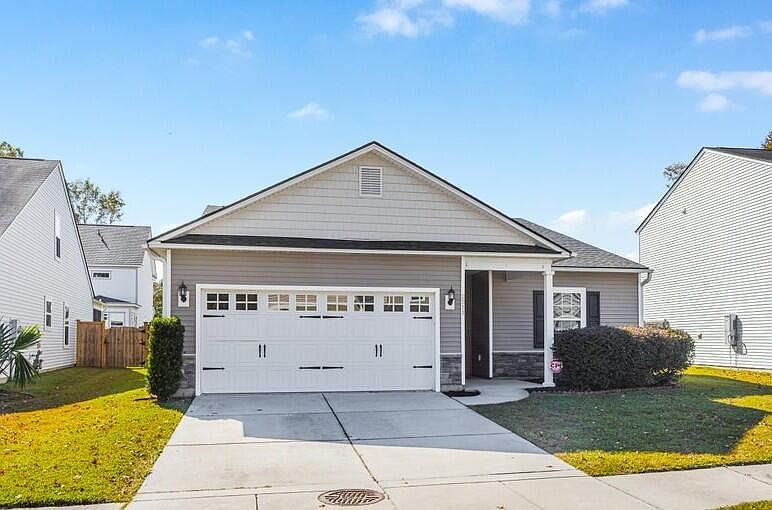 1st image of 2911 Glenarden Dr