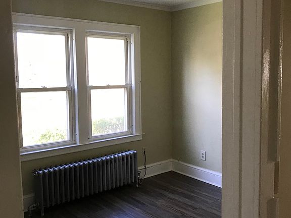 2nd bedroom hall to the