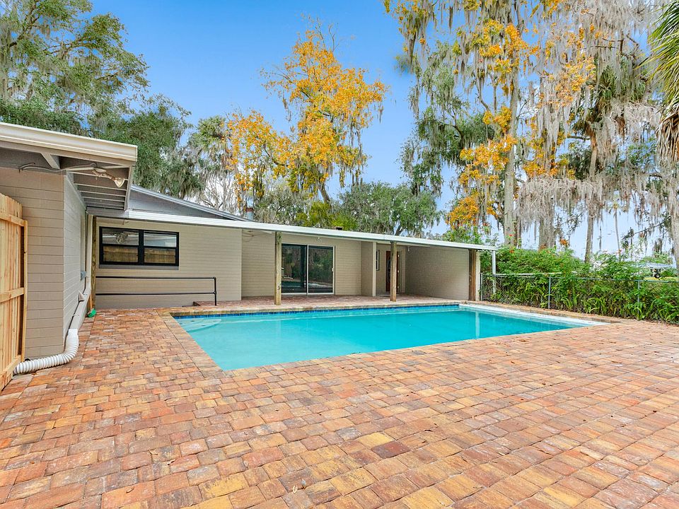 1st image of 118 Sunset Ln
