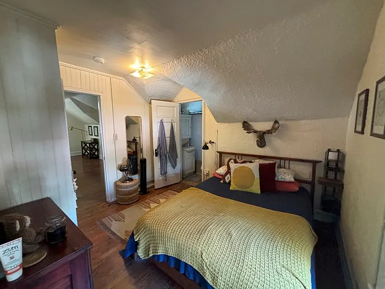 2931 Cottage Grove Ave — Photo 12