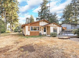 982 SW Shannon Dr, Pt Orchard, WA 98367