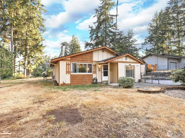 982 SW Shannon Drive, Port Orchard, WA 98367