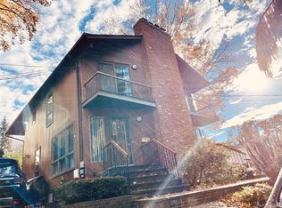 4 Avenue B, Pt Washington, NY 11050