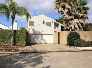 1811 Barleton Way, Houston, TX 77058