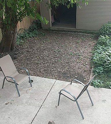4th image of 1525 N Artesian Ave