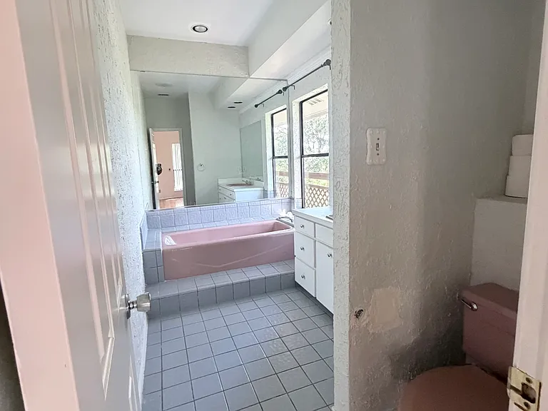 811 Furman Ave — Photo 7