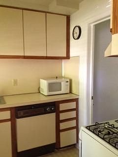 3rd image of 2846 Pittsfield Blvd #149