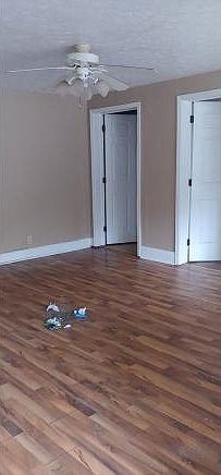 2nd image of 307 3rd Ave