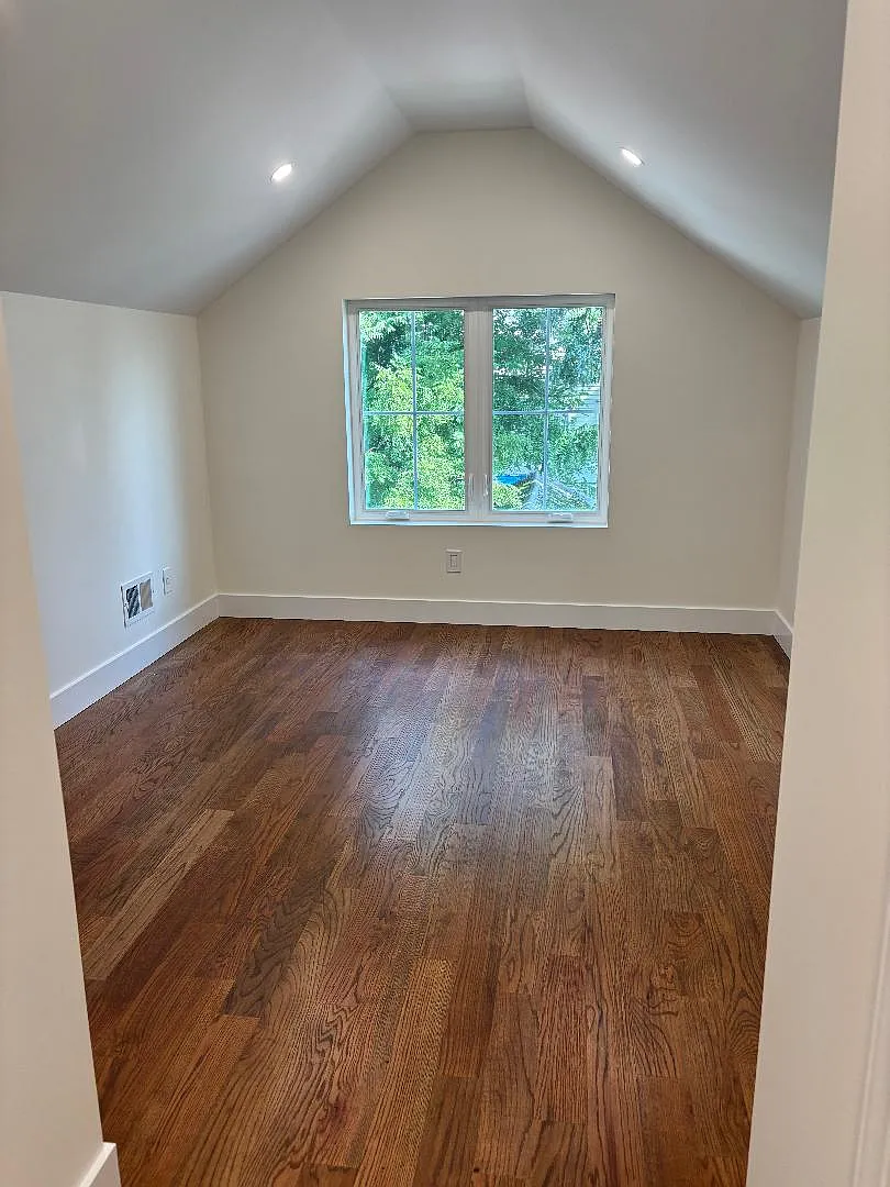3 bed, $3,500 — Photo 3