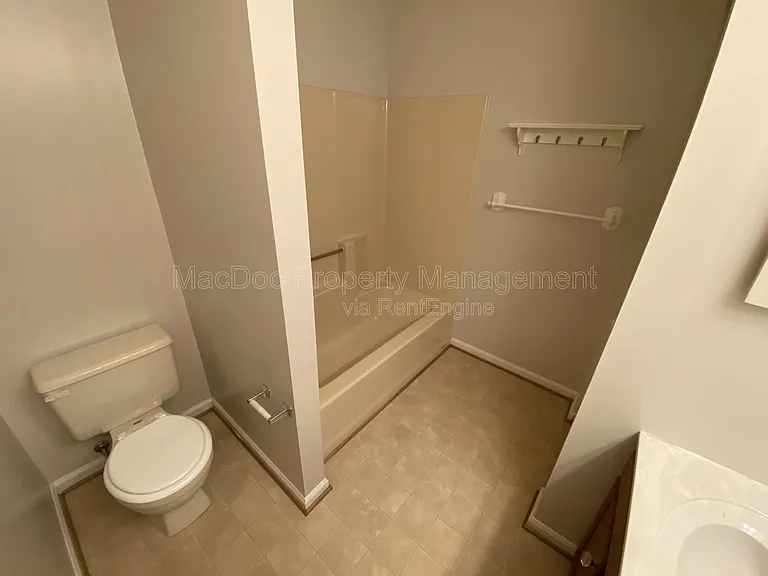 11185 Kensington Pl — Photo 9