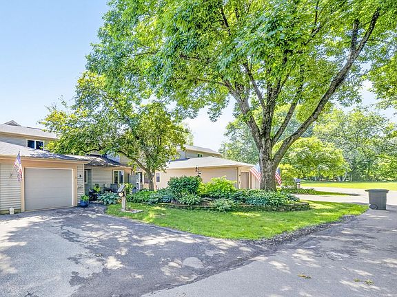 2nd image of 70 Walden Pond Drive