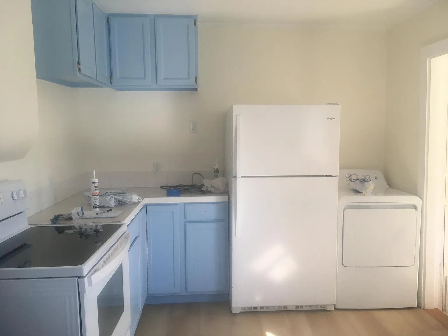 3 bed, 1250 sqft, $2,200 — Photo 4