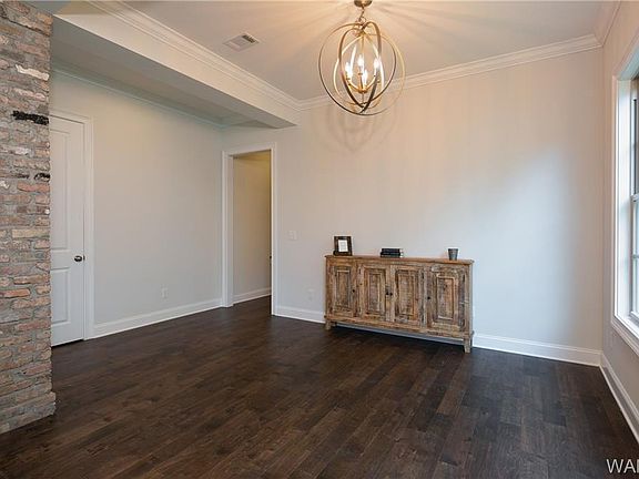 4th image of 5953 Talbotton Ave