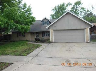 2418 S 104th Ave E, Tulsa, OK 74129