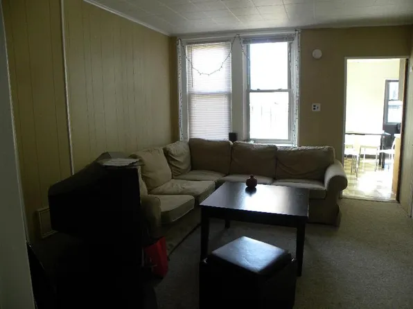 92 Endicott St, Boston, MA