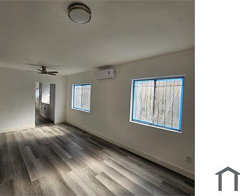 2nd image of 1523 W 84th Pl