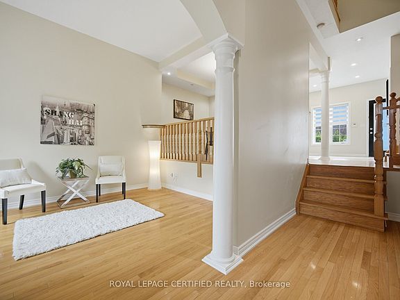 3rd image of 3555 Eglinton Ave W