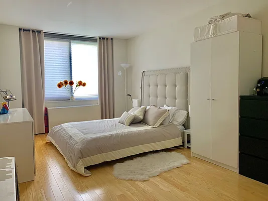 Rented by New York Residence | media 2
