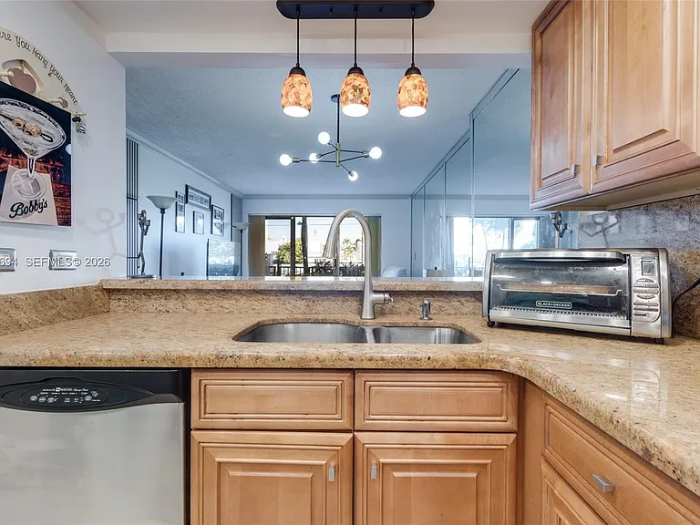 1201 S Ocean Dr #104N — Photo 9