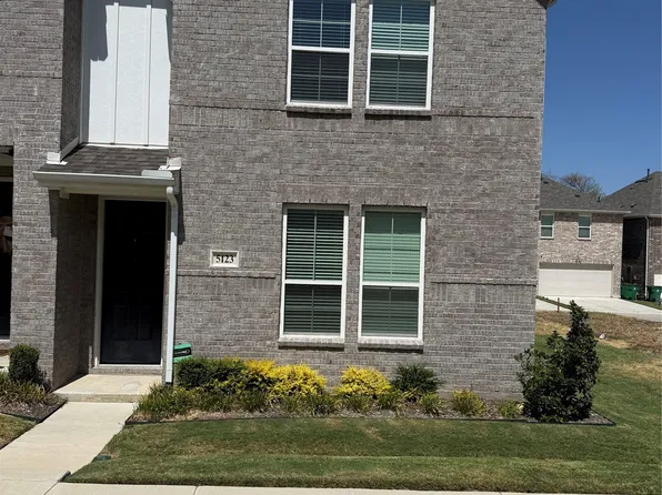 5123 Community St, Haltom City, TX 76117