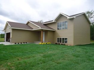 5139 Mesabi Ln, Hibbing, MN 55746