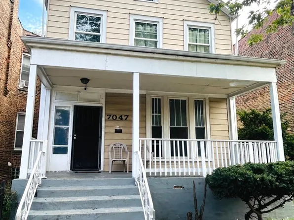 7047 S Eberhart Ave, Chicago, IL 60637