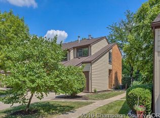 2132 Harbortown Cir, Champaign, IL 61821