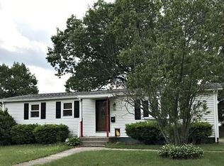 36 Lehigh St, Springfield, MA 01104