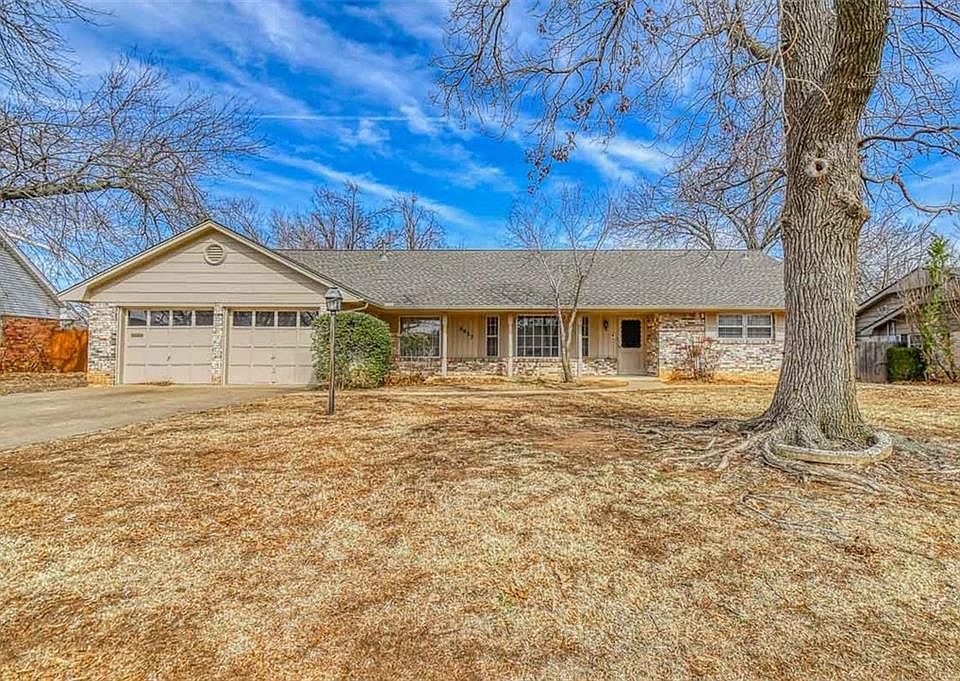 1st image of 2657 SW Chateau Dr