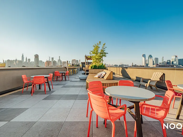 217 Green St #5C — Photo 11