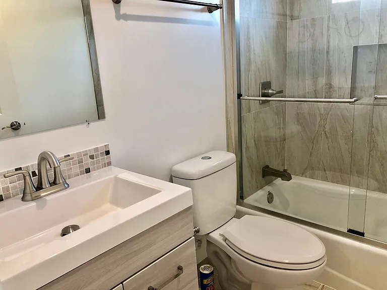 2548 Mayflower Ave #B — Photo 62
