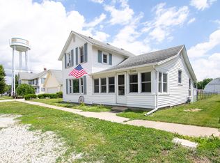 288 S Walnut St, Chebanse, IL 60922