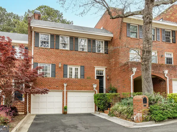 105 Jefferson Cir, Sandy Springs, GA 30328