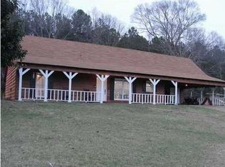 902 River Falls Rd, Wetumpka, AL 36092