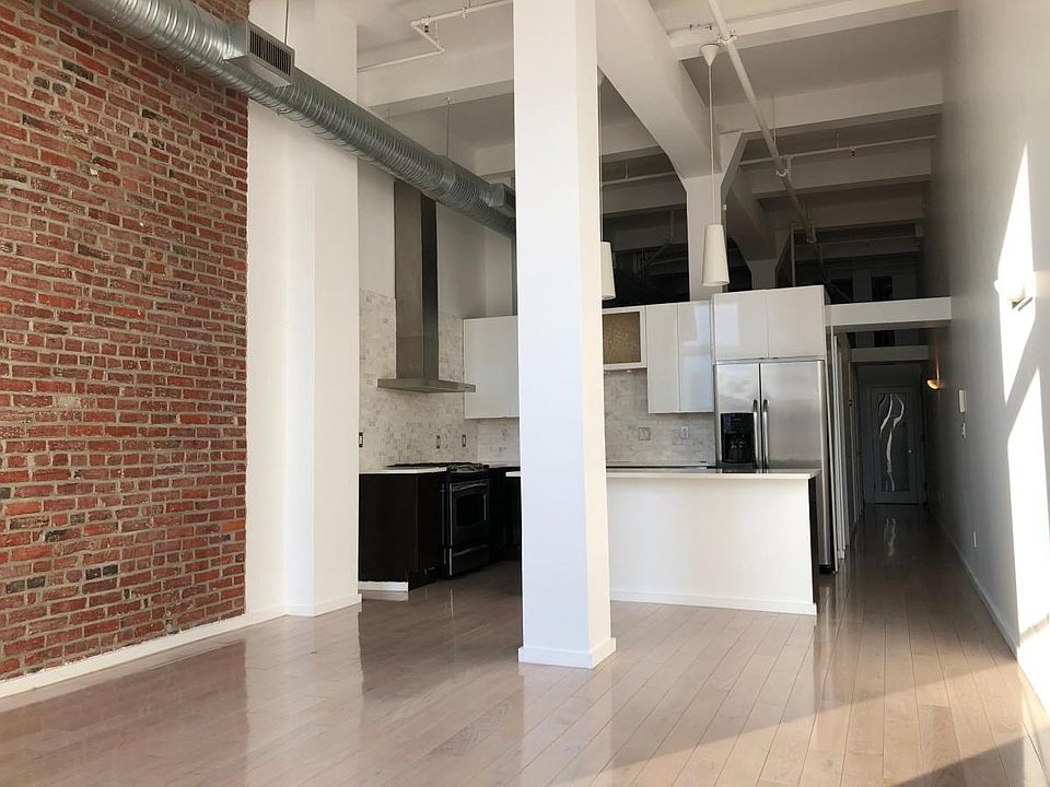 1st image of 726 Market St #Bz6pys1e1
