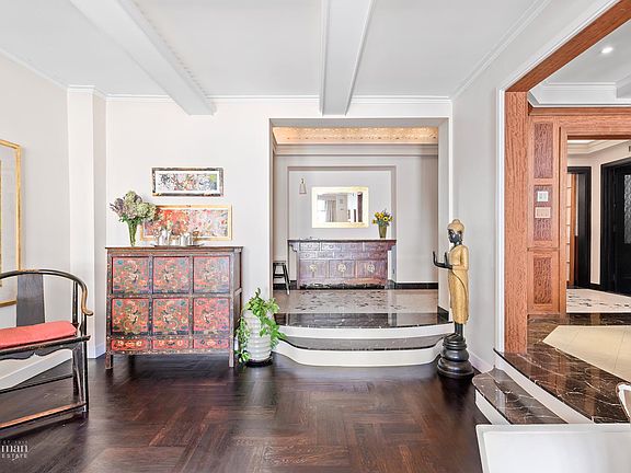 5th image of 200 W 86th St #15LM