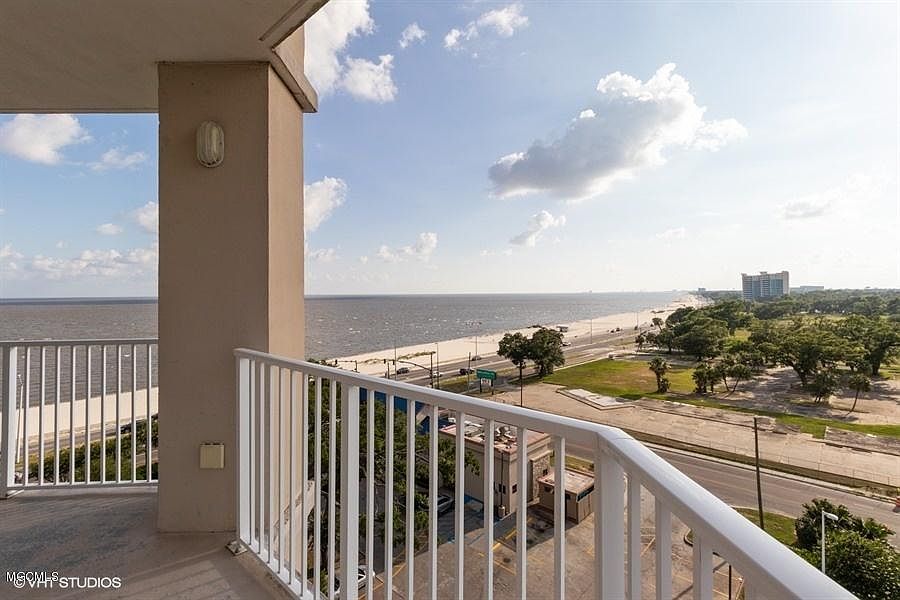 1st image of 2668 Beach Blvd