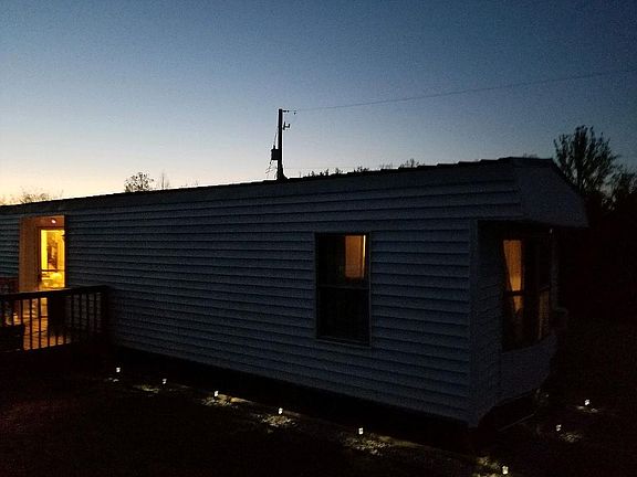 4th image of 720 Moores Mill Rd