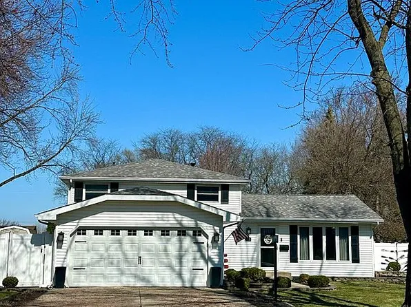 48 Emery Dr, Bourbonnais, IL 60914