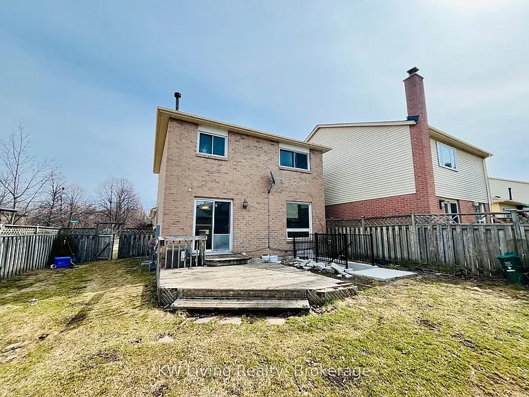 26 Harman Dr #BASEMENT — Photo 10