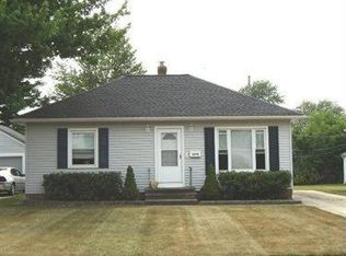1698 Longwood Dr, Mayfield Heights, OH