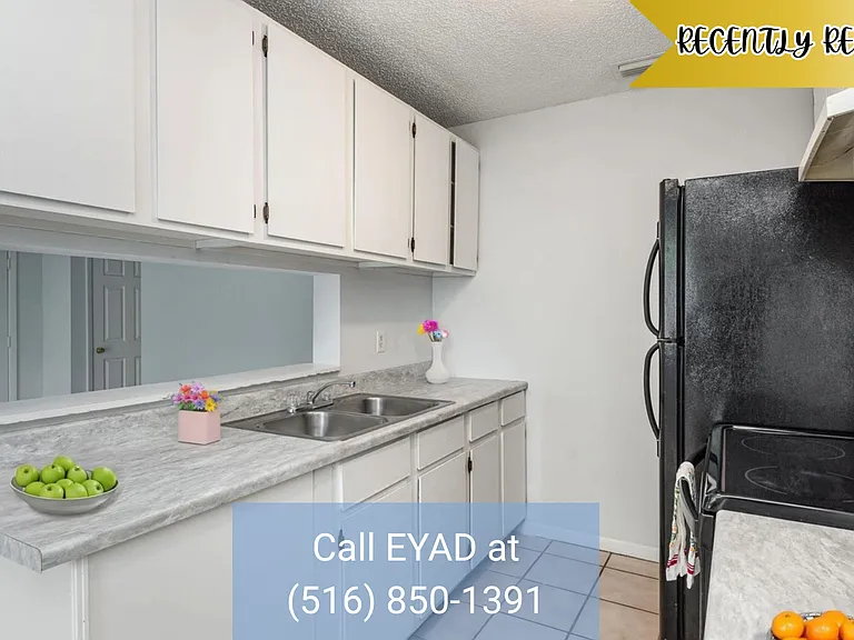2181 Agora Cir SE — Photo 3