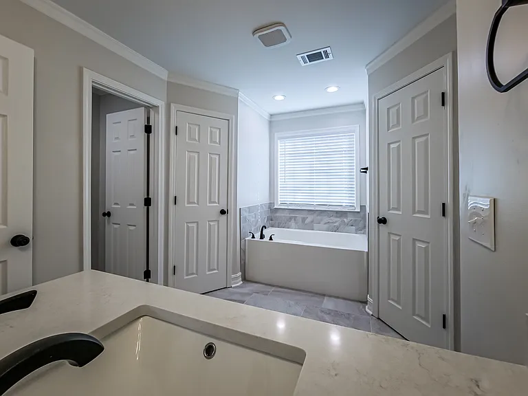 105 Cypress Ridge Rd — Photo 13