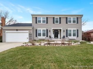 2S580 White Birch Ln, Wheaton, IL 60189