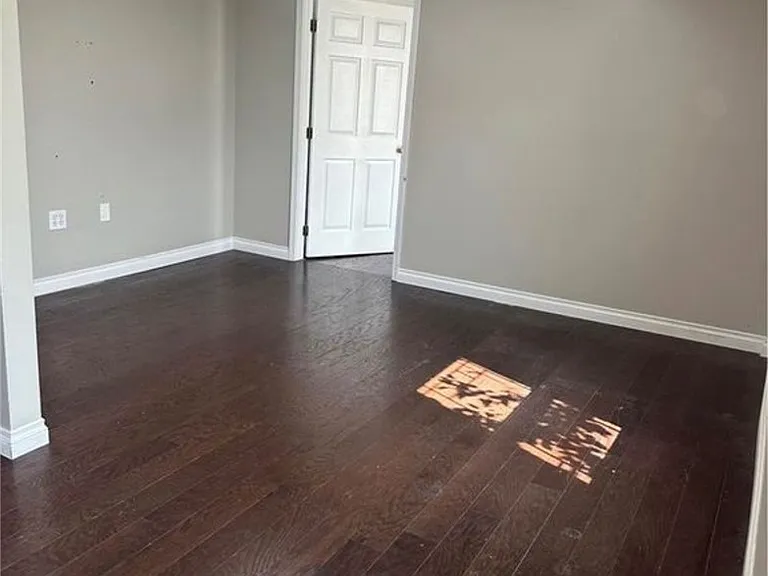 3284 Walden Ave — Photo 3
