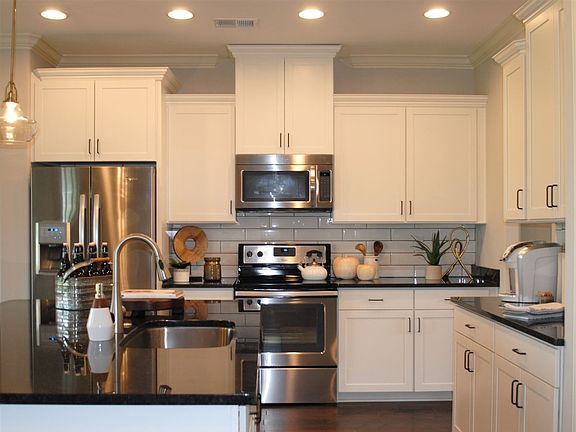3rd image of 5008 Braham Dr Lot 260