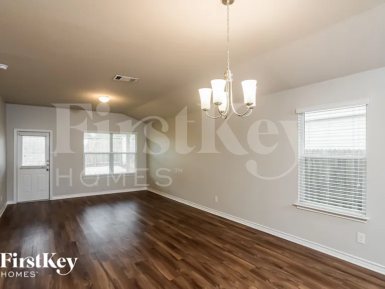 5931 Forte Fls — Photo 3