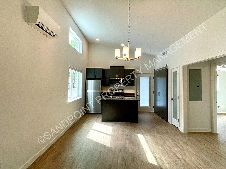 1608 Cedar St #1 — Photo 20