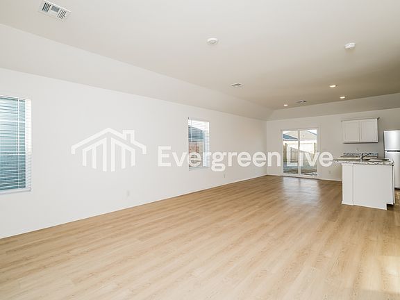 5th image of 8611 E 164th Ct S
